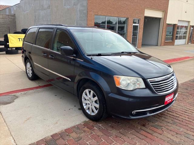 used 2014 Chrysler Town & Country car, priced at $6,500