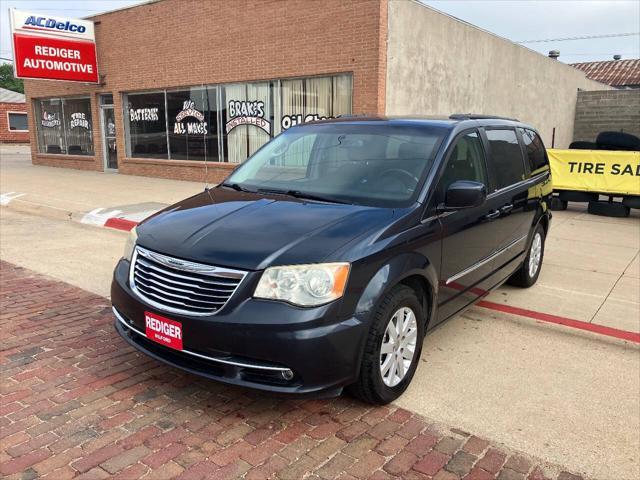 used 2014 Chrysler Town & Country car, priced at $6,500