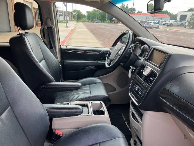 used 2014 Chrysler Town & Country car, priced at $6,500