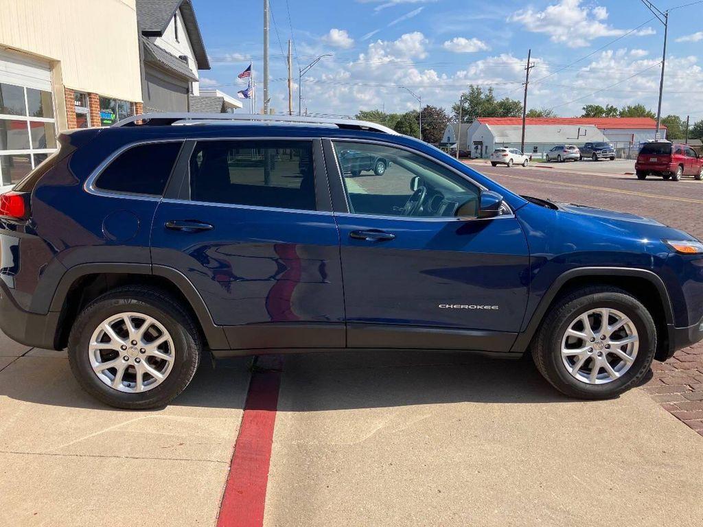 used 2018 Jeep Cherokee car, priced at $15,500