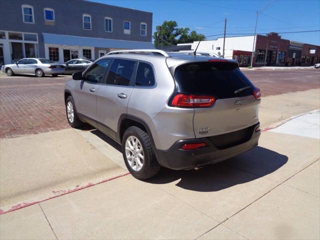 used 2018 Jeep Cherokee car, priced at $15,995