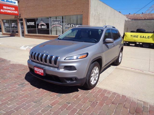 used 2018 Jeep Cherokee car, priced at $15,995