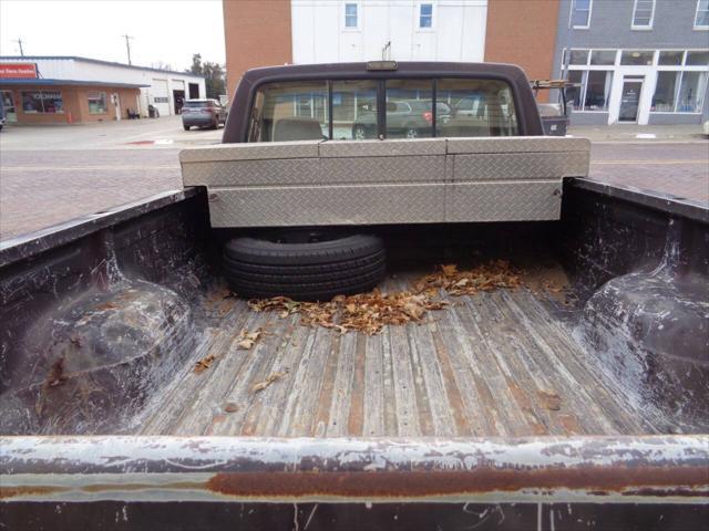 used 1992 Ford F-150 car, priced at $2,995