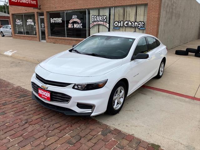 used 2018 Chevrolet Malibu car, priced at $17,995