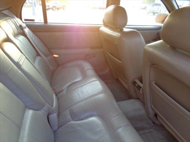 used 2002 Buick Park Avenue car, priced at $2,995