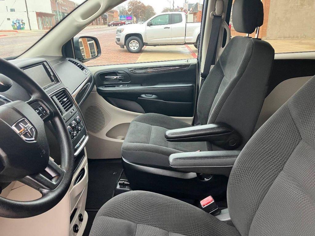 used 2018 Dodge Grand Caravan car