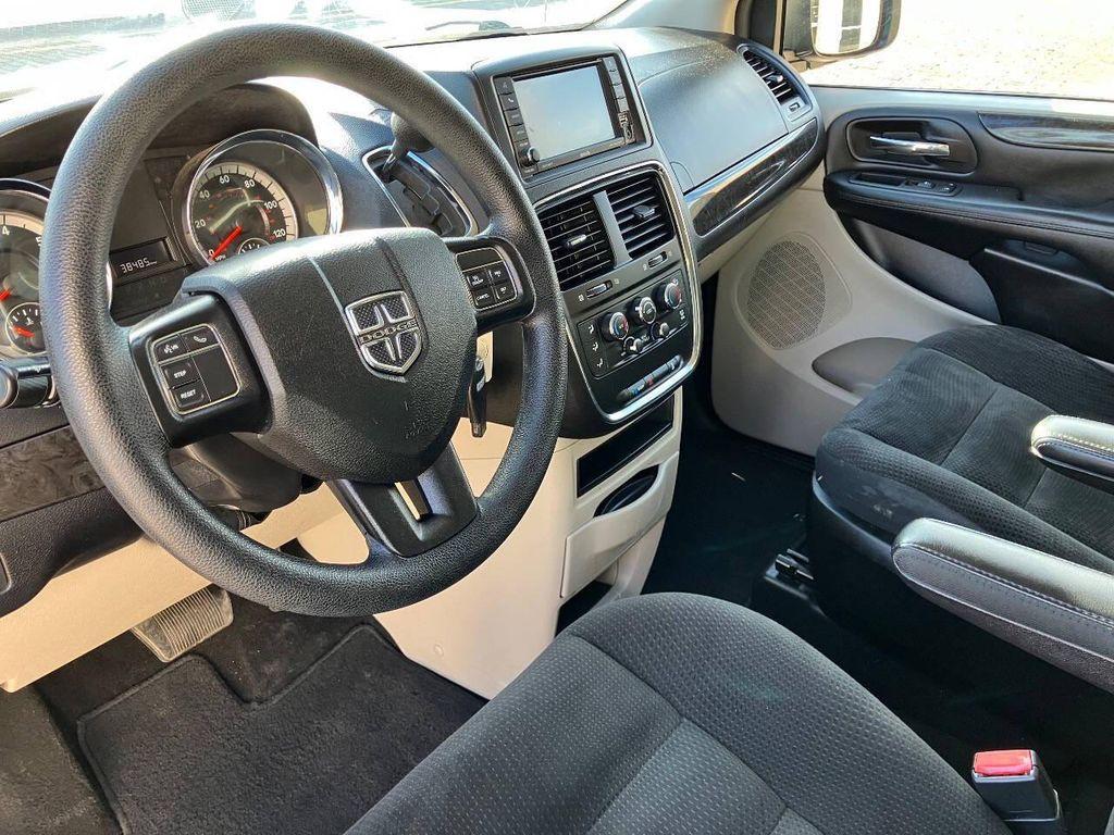 used 2018 Dodge Grand Caravan car