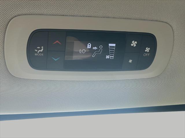 used 2018 Chrysler Pacifica car, priced at $10,790