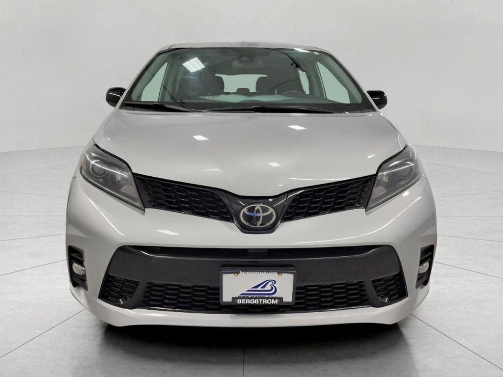 used 2020 Toyota Sienna car, priced at $34,472