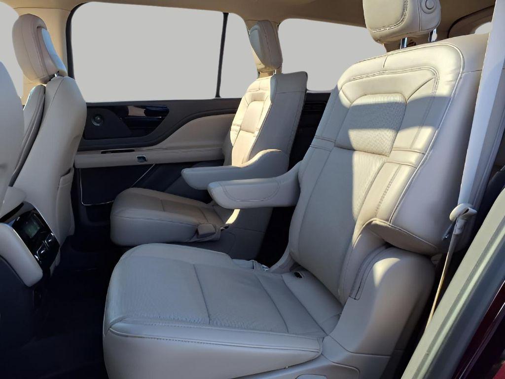 used 2020 Lincoln Aviator car, priced at $30,461