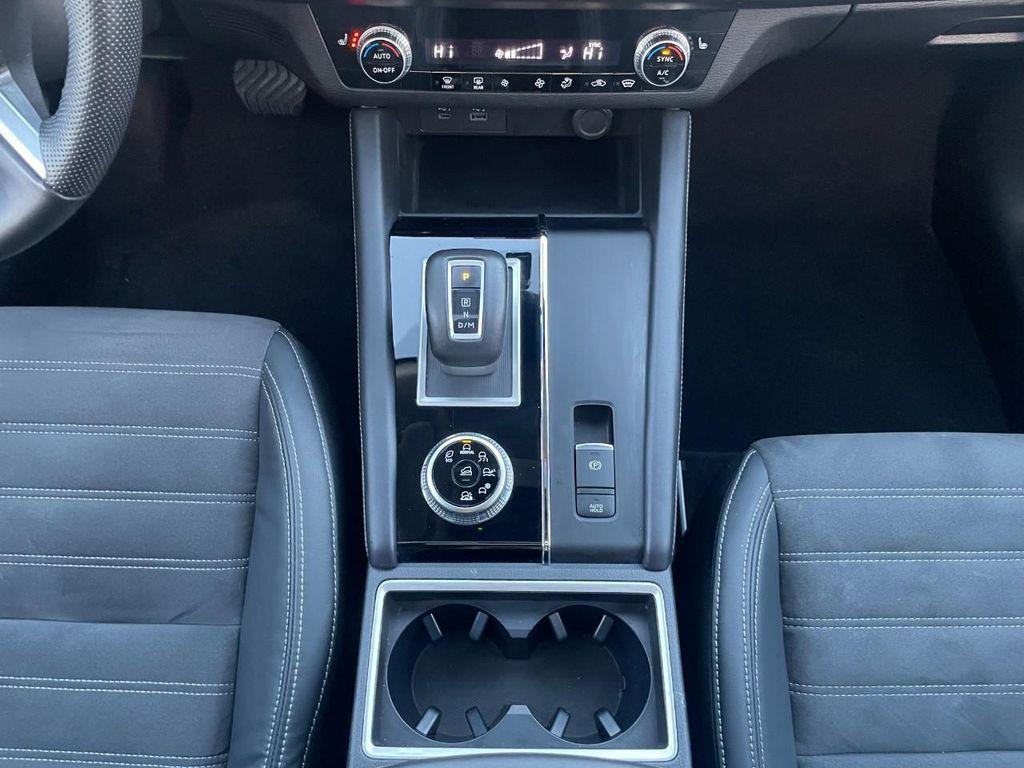 used 2023 Mitsubishi Outlander car, priced at $25,629