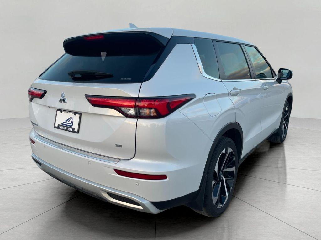 used 2023 Mitsubishi Outlander car, priced at $25,629