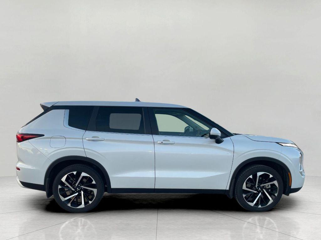 used 2023 Mitsubishi Outlander car, priced at $25,629