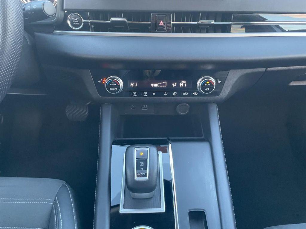 used 2023 Mitsubishi Outlander car, priced at $25,629