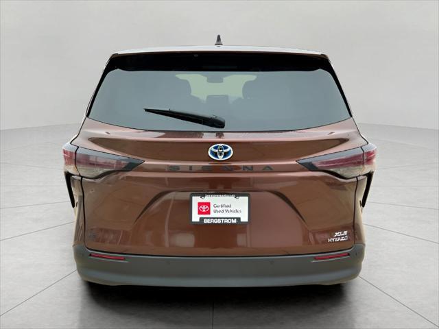 used 2023 Toyota Sienna car, priced at $43,994