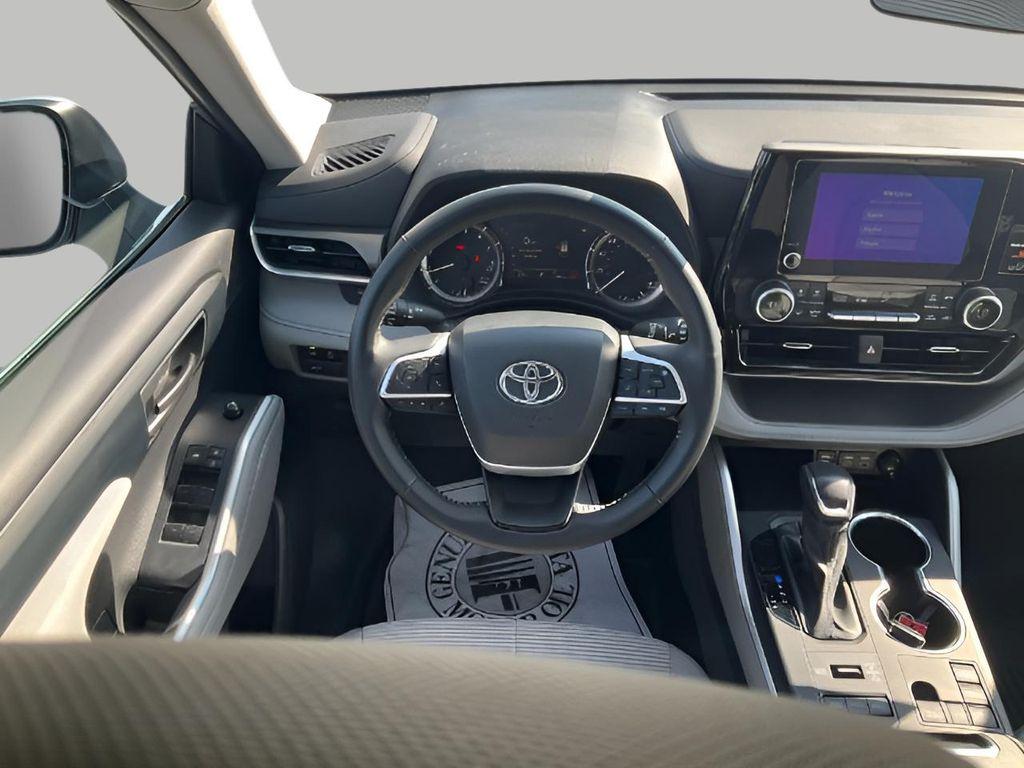 used 2024 Toyota Highlander car, priced at $37,810