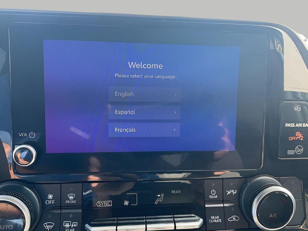 used 2024 Toyota Highlander car, priced at $37,810