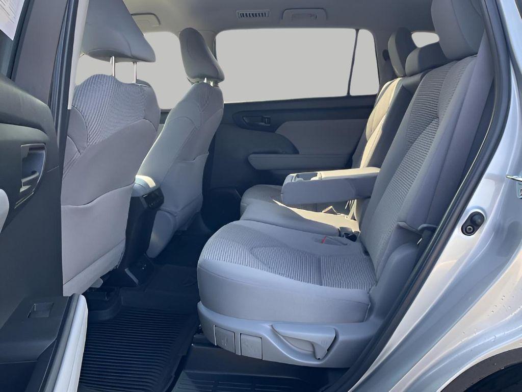 used 2024 Toyota Highlander car, priced at $37,810