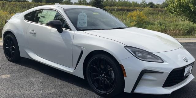 new 2025 Toyota GR86 car, priced at $37,331