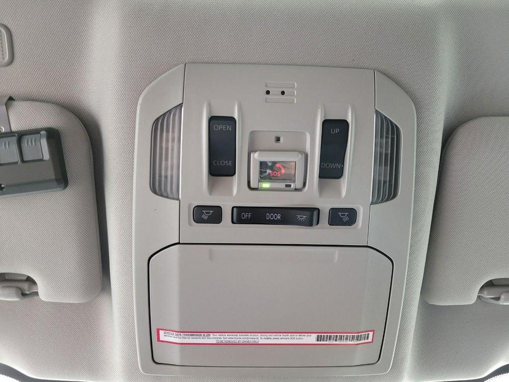 used 2023 Toyota Highlander Hybrid car, priced at $40,984