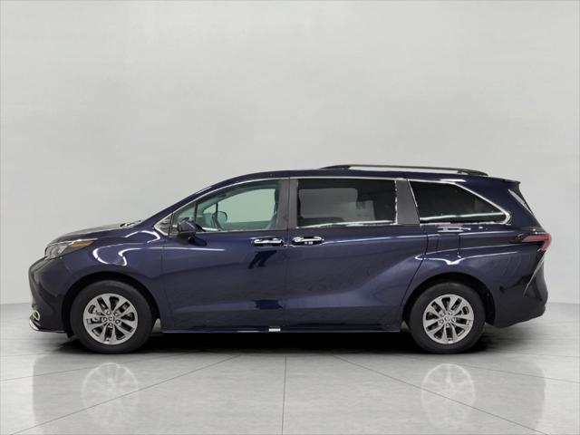 used 2024 Toyota Sienna car, priced at $45,393