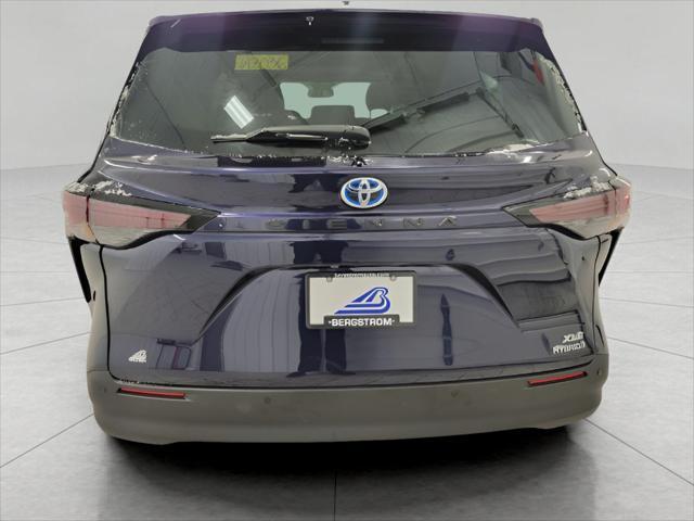 used 2024 Toyota Sienna car, priced at $45,393