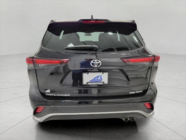 used 2024 Toyota Highlander car, priced at $45,165