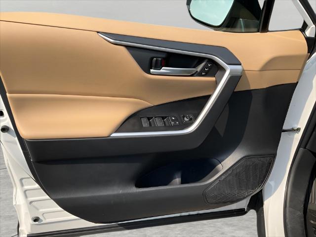 new 2025 Toyota RAV4 car, priced at $39,451