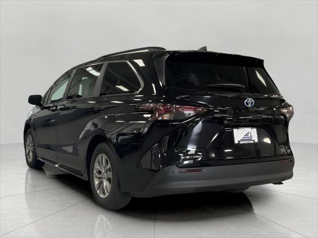 new 2025 Toyota Sienna car, priced at $47,581