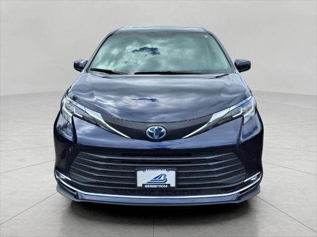 used 2021 Toyota Sienna car, priced at $42,592