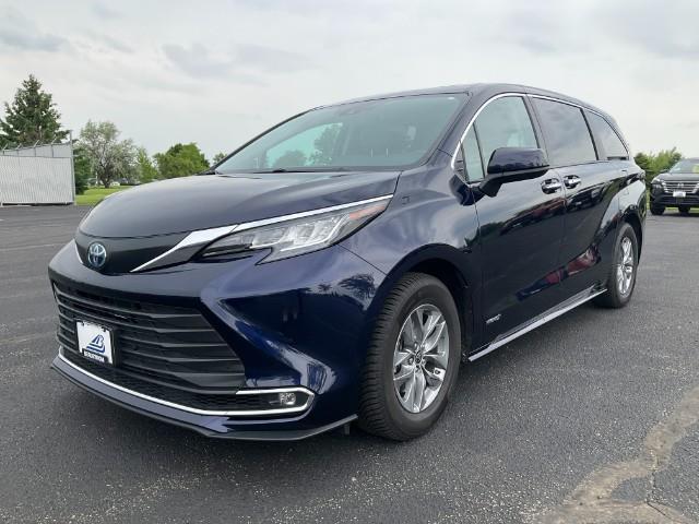 used 2021 Toyota Sienna car, priced at $42,592