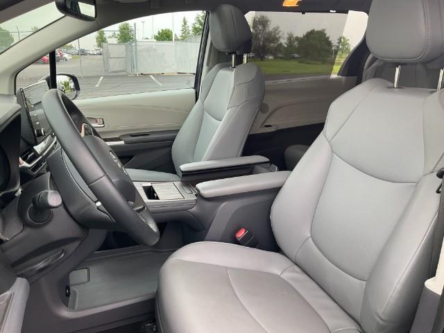 used 2021 Toyota Sienna car, priced at $42,592