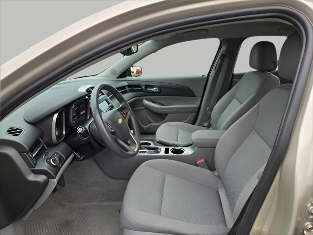 used 2015 Chevrolet Malibu car, priced at $10,994