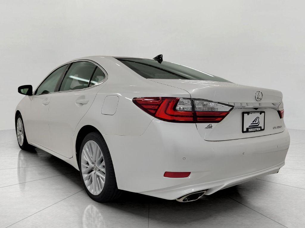 used 2018 Lexus ES 350 car, priced at $22,936
