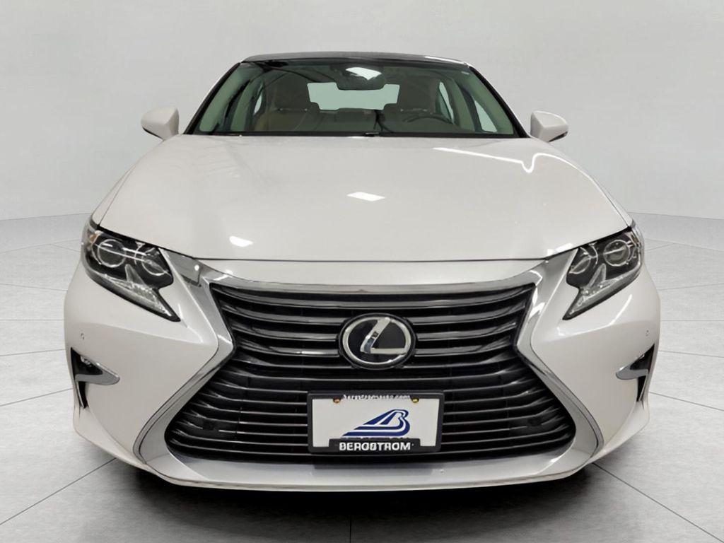 used 2018 Lexus ES 350 car, priced at $22,936