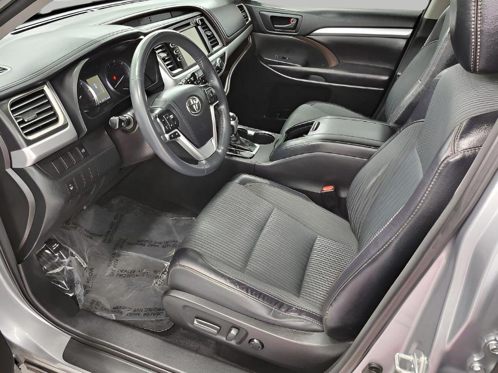 used 2016 Toyota Highlander car, priced at $18,397