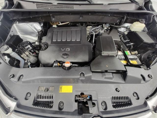 used 2016 Toyota Highlander car, priced at $18,397