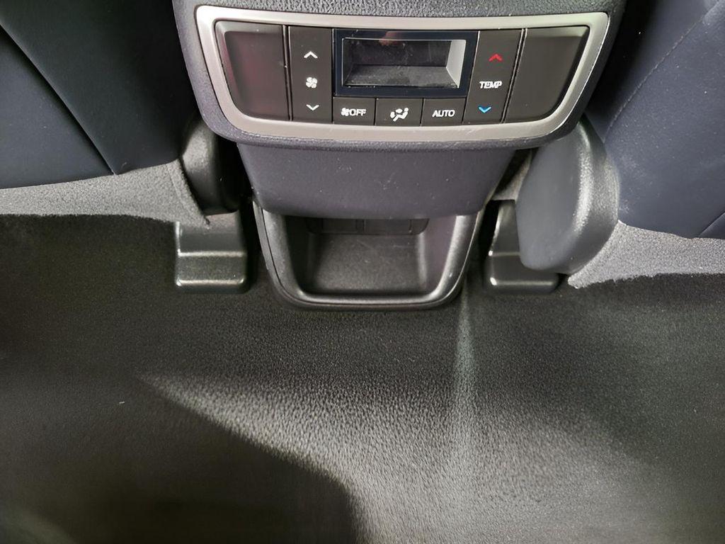 used 2016 Toyota Highlander car, priced at $18,397