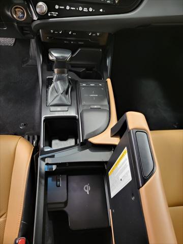 used 2022 Lexus ES 350 car, priced at $37,471