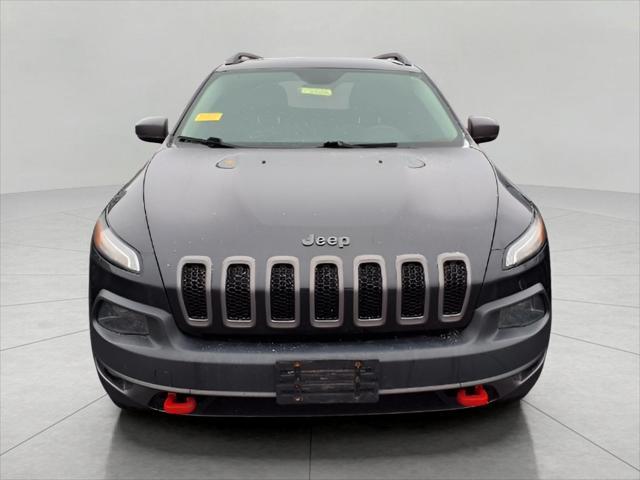 used 2015 Jeep Cherokee car, priced at $12,809