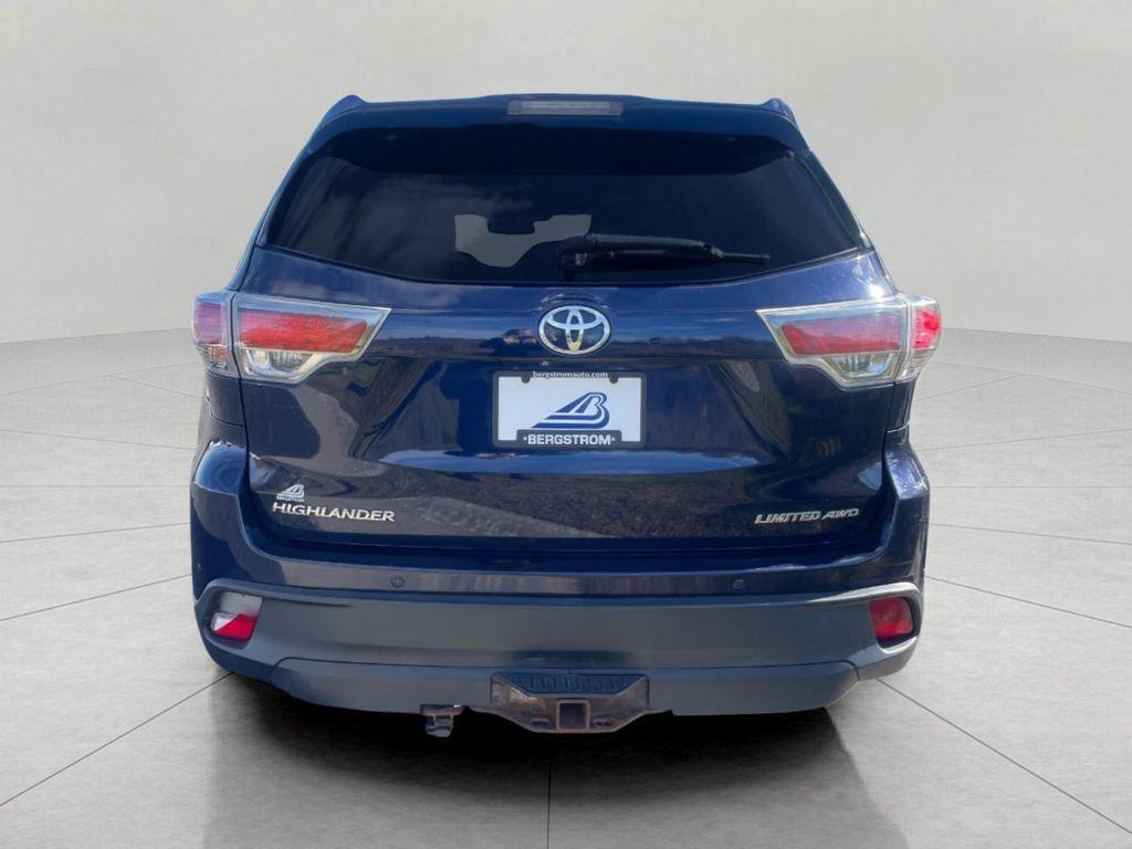 used 2016 Toyota Highlander car, priced at $17,888