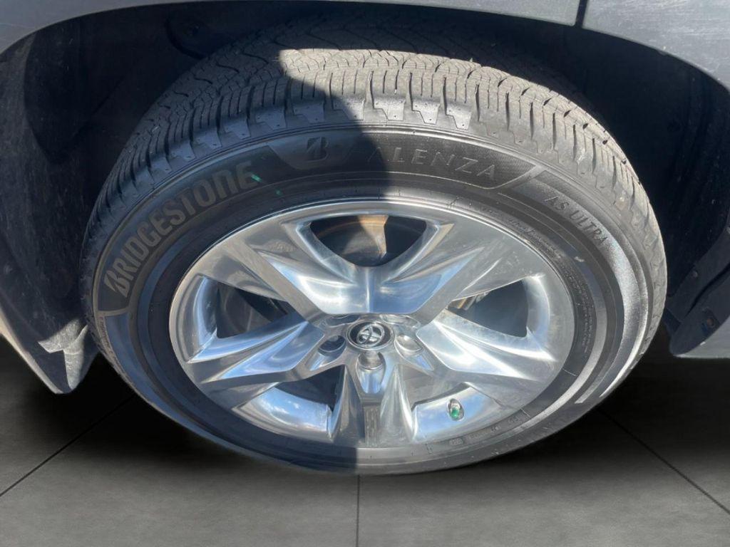 used 2016 Toyota Highlander car, priced at $17,888