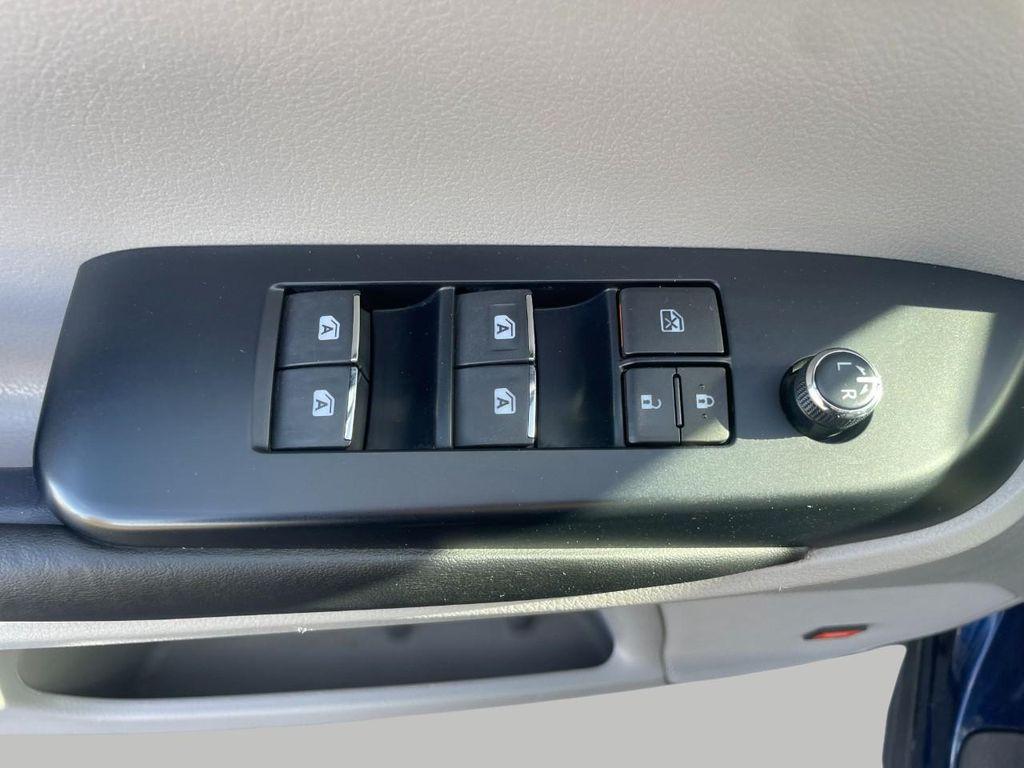 used 2016 Toyota Highlander car, priced at $17,888