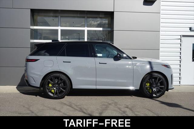 new 2025 Land Rover Range Rover Sport car, priced at $207,175