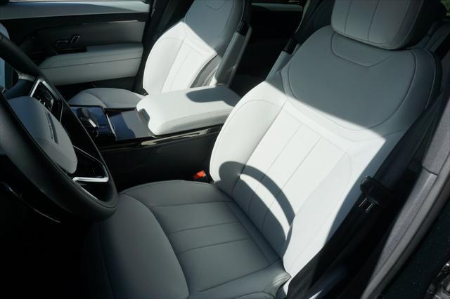 new 2025 Land Rover Range Rover Sport car, priced at $89,295