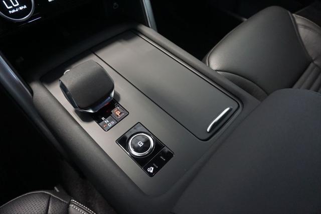 new 2025 Land Rover Discovery car, priced at $67,188