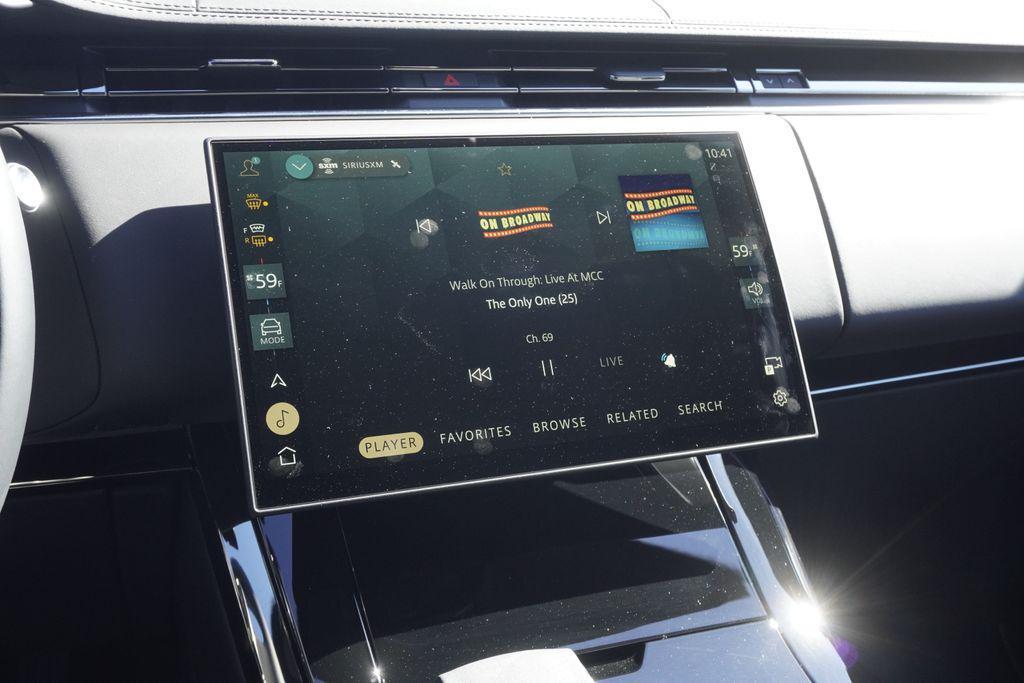 new 2025 Land Rover Range Rover Sport car