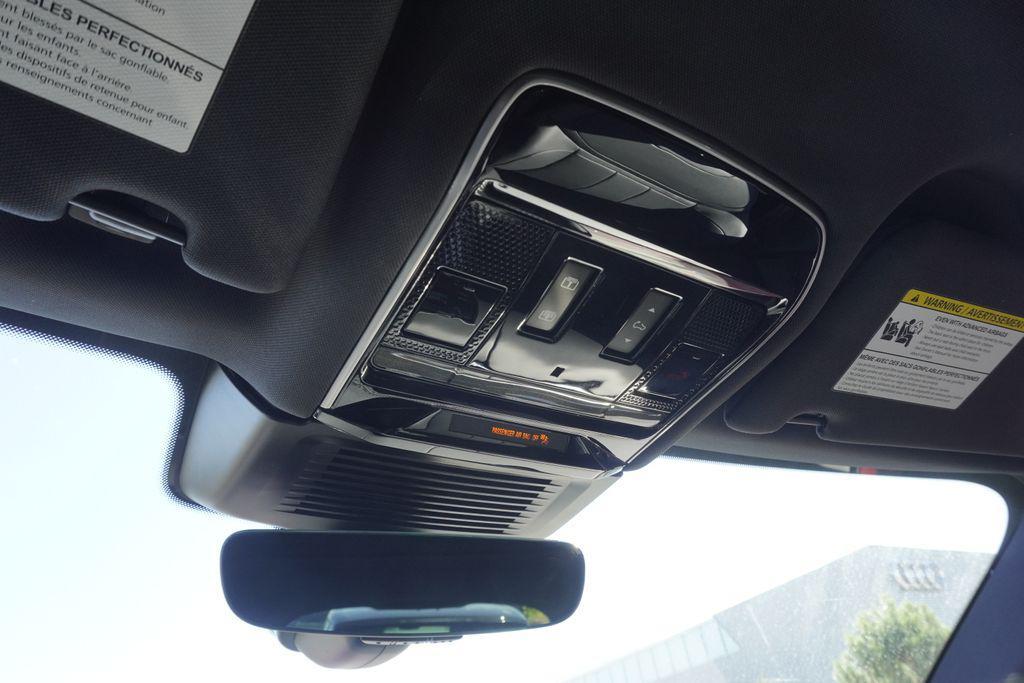 new 2025 Land Rover Range Rover Sport car