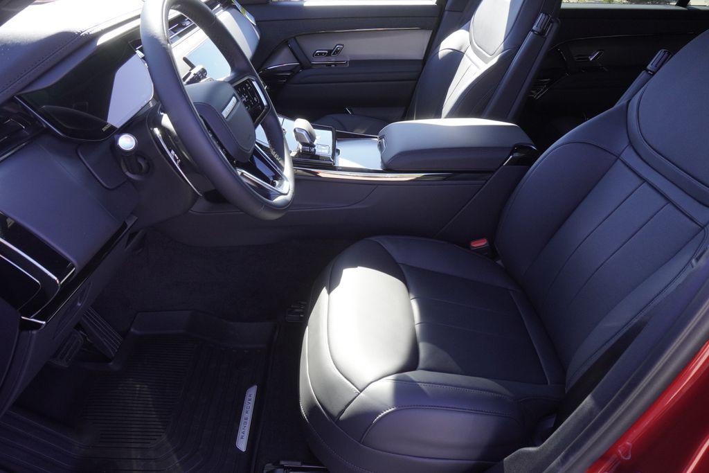 new 2025 Land Rover Range Rover Sport car
