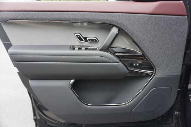 new 2025 Land Rover Range Rover Sport car, priced at $136,195